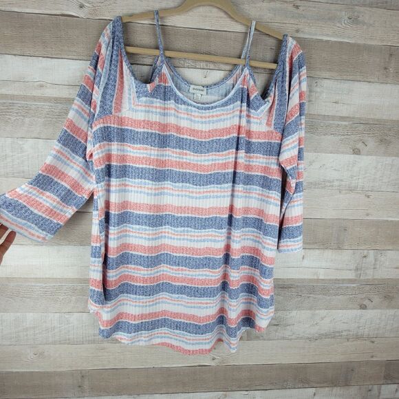 Womens Patriotic Top Size 18/20 Avenue Cold Shoulder 3/4 Sleeve 4th of July - Picture 3 of 9